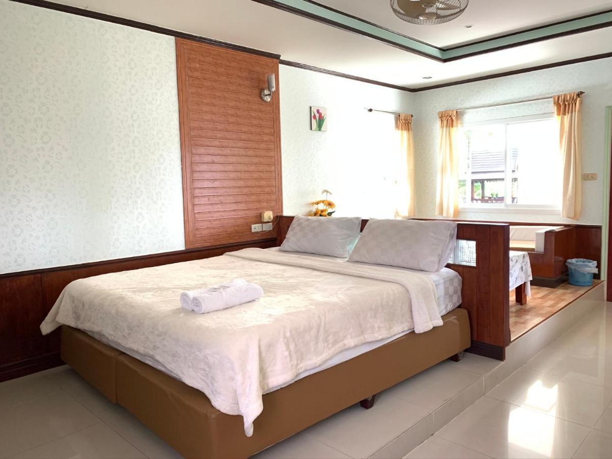 Suanpai Resort Sattahip Exteriör bild