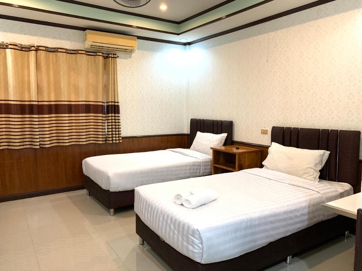 Suanpai Resort Sattahip Exteriör bild
